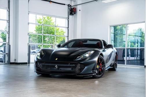 2021 Ferrari 812 GTS Base