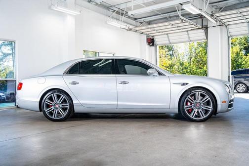 2016 Bentley Flying Spur V8
