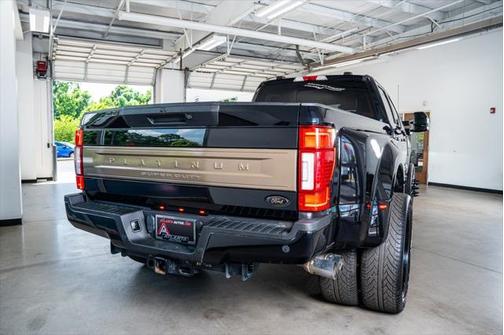 2022 Ford F-350 Platinum