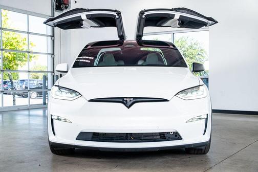 2022 Tesla Model X Plaid Tri Motor All-Wheel Drive