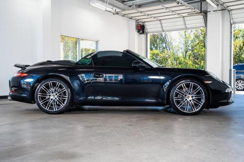 2016 Porsche 911 Carrera