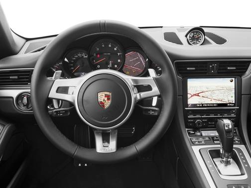 2016 Porsche 911 Carrera