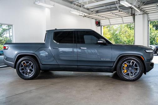 2022 Rivian R1T Launch Edition