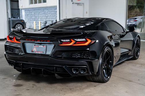 2025 Chevrolet Corvette E-Ray RWD Coupe 2LZ