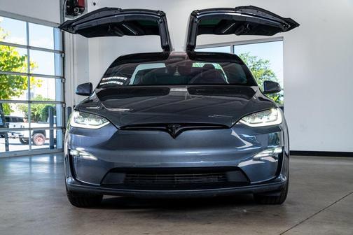 2022 Tesla Model X Dual Motor All-Wheel Drive