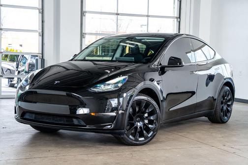 2025 Tesla Model Y Long Range Dual Motor Rear-Wheel Drive