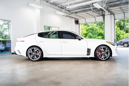 2018 Kia Stinger GT2
