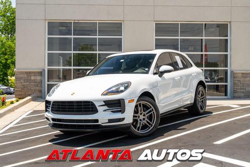 White 2019 Porsche Macan Macan