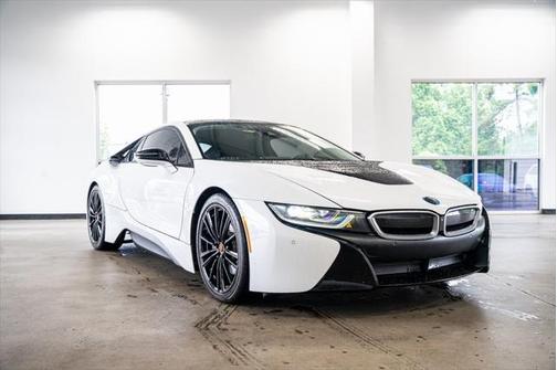 2019 BMW i8 Base