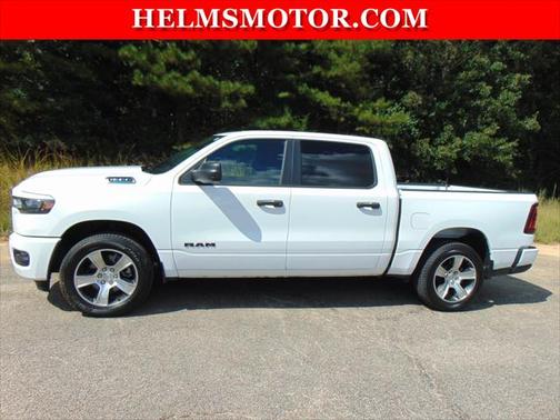 2025 RAM 1500 Tradesman Crew Cab 4x4 57' Box