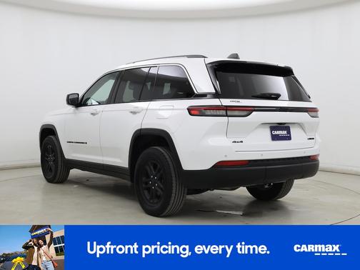 2023 Jeep Grand Cherokee Laredo