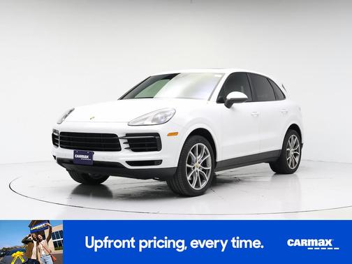 White 2019 Porsche Cayenne