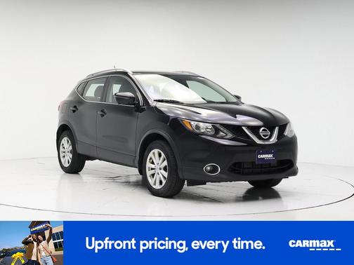 Black 2017 Nissan Rogue Sport SV
