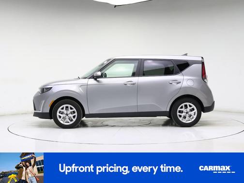 Silver 2025 Kia Soul LX
