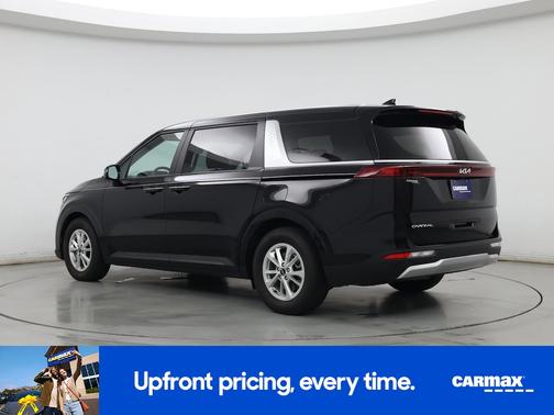 2024 Kia Carnival LX Seat Package