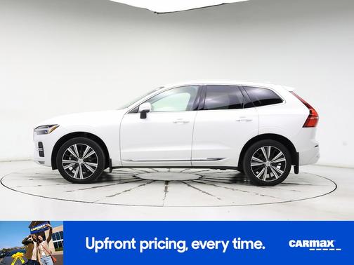 2022 Volvo XC60 B5 Inscription
