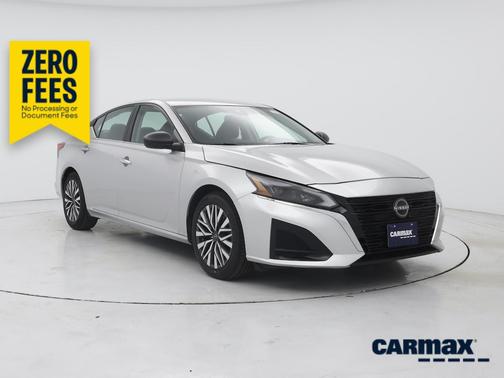 Silver 2024 Nissan Altima SV