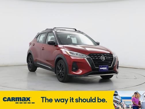 2021 Nissan Kicks SR