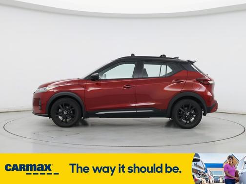 2021 Nissan Kicks SR
