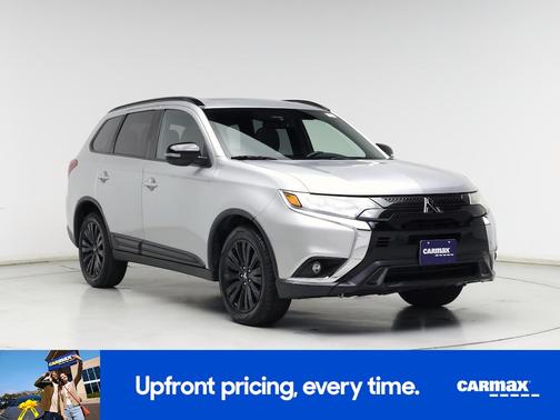 2020 Mitsubishi Outlander LE