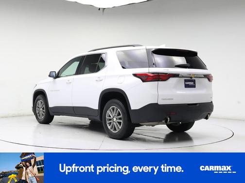 White 2023 Chevrolet Traverse LT Cloth