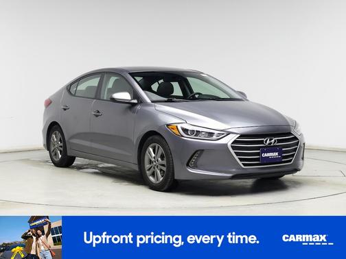 Gray 2018 Hyundai ELANTRA SE