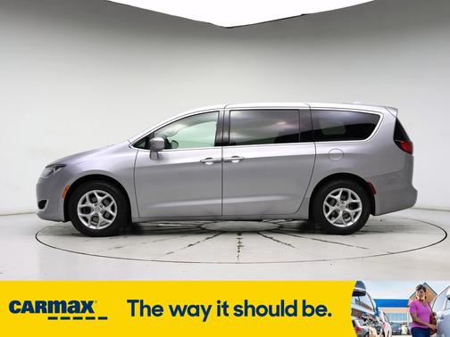 2018 Chrysler Pacifica Touring Plus