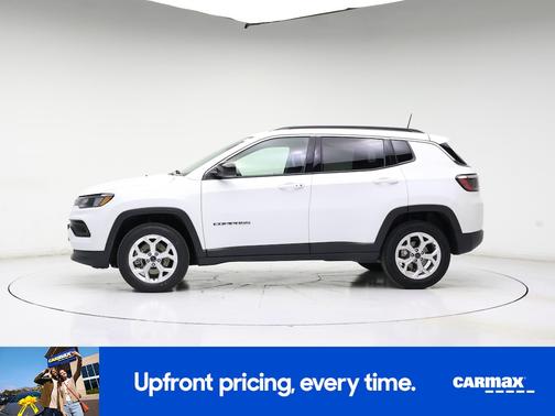 White 2025 Jeep Compass Latitude