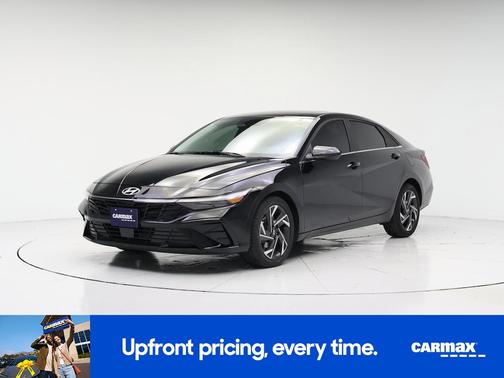 Black 2024 Hyundai ELANTRA SEL