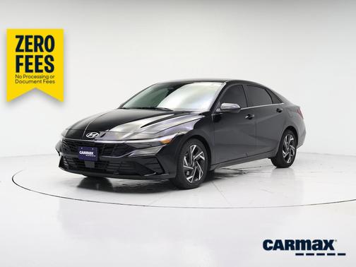 Black 2024 Hyundai ELANTRA SEL