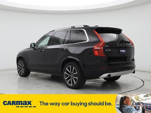 2019 Volvo XC90 T5 Momentum