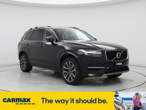 2019 Volvo XC90 T5 Momentum