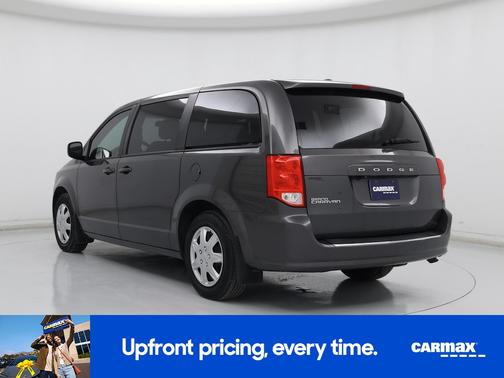 Gray 2018 Dodge Grand Caravan SE