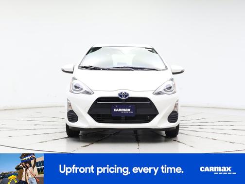 2016 Toyota Prius c Two