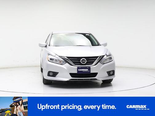 Silver 2017 Nissan Altima SV