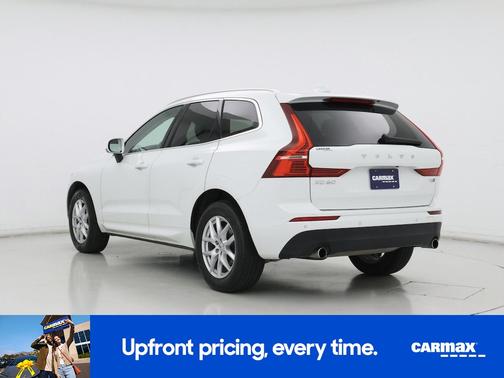 2021 Volvo XC60 T5 Momentum