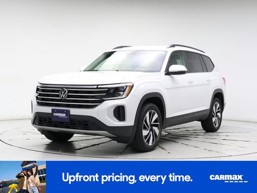 White 2024 Volkswagen Atlas SE w/Tech