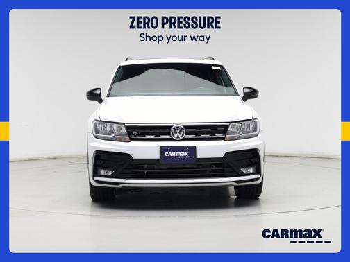 White 2021 Volkswagen Tiguan SE R-Line Black
