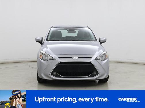2020 Toyota Yaris LE