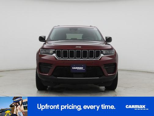 Red 2023 Jeep Grand Cherokee Laredo