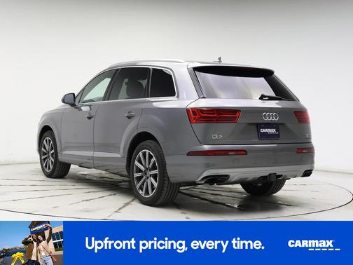 Gray 2017 Audi Q7 Premium Plus