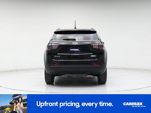 Black 2023 Jeep Compass Latitude