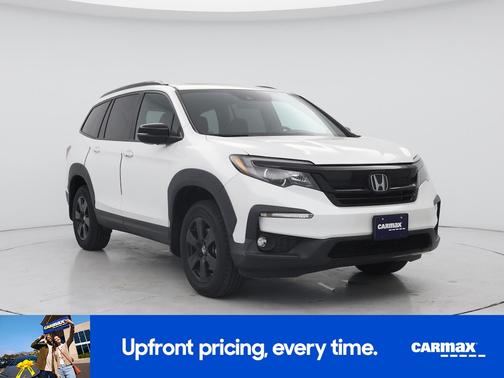 White 2022 Honda Pilot Trailsport