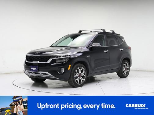 Black 2023 Kia Seltos SX