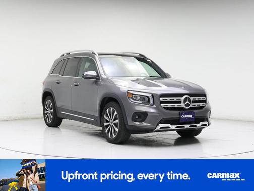 Gray 2022 Mercedes-Benz GLB 250