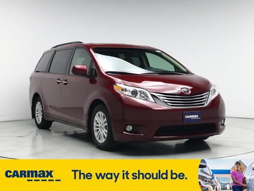 2017 Toyota Sienna XLE Premium
