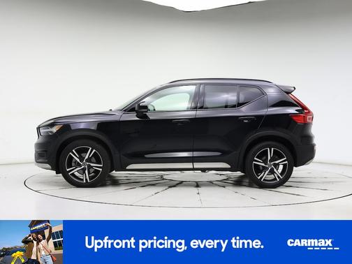 2021 Volvo XC40 T5 R-Design