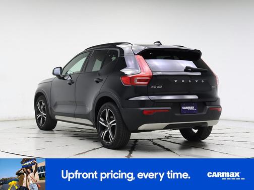 2021 Volvo XC40 T5 R-Design