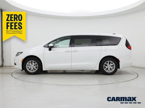 White 2023 Chrysler Voyager LX