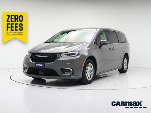 Gray 2023 Chrysler Pacifica Touring L